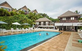 Crows Nest Resort